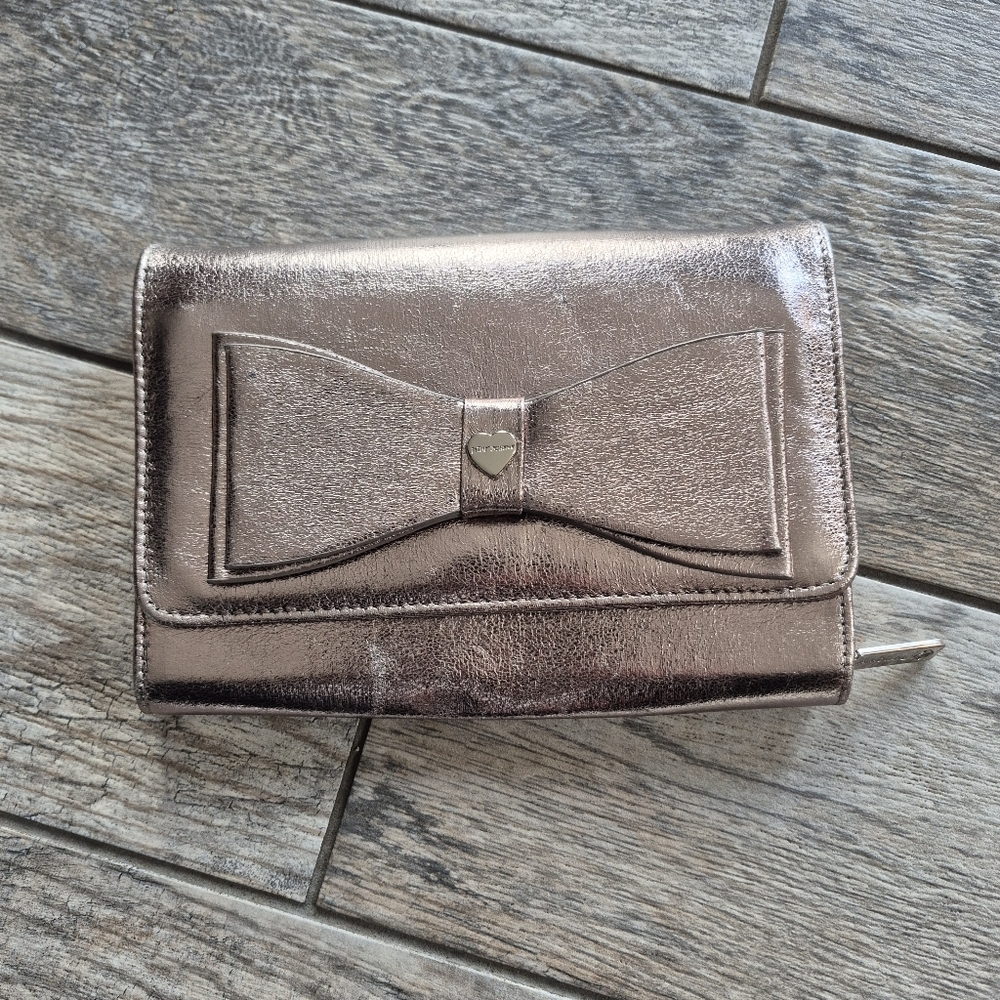 Betsey Johnson Metallic Rose Gold Bow Wallet Coquette Y2K